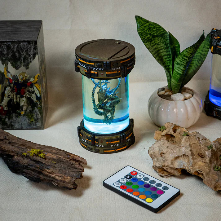 Alien Xenomorph Biolab Resin Lamp