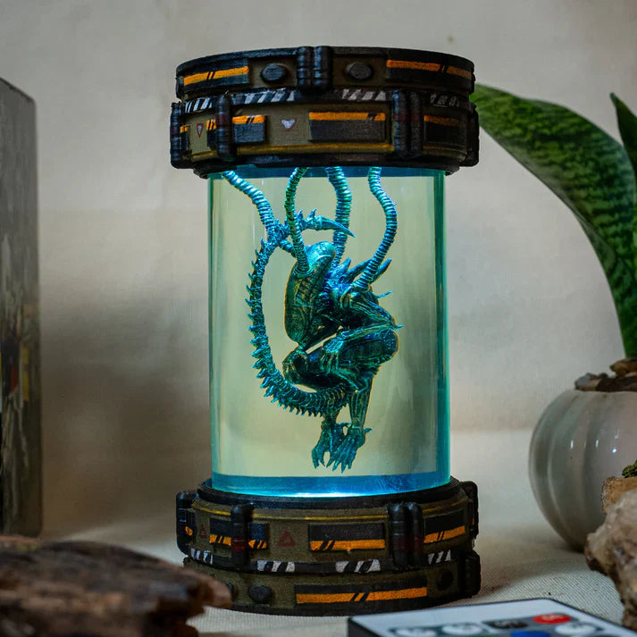 Alien Xenomorph Biolab Resin Lamp