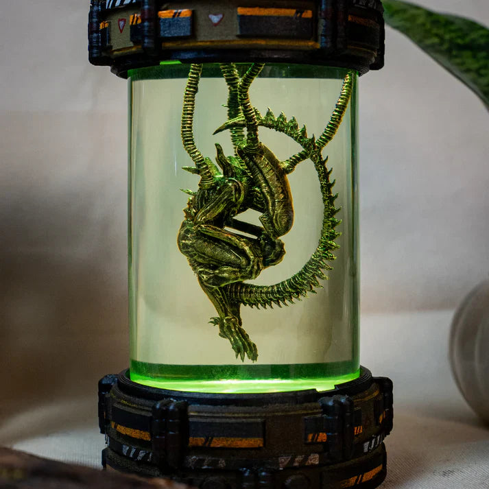 Alien Xenomorph Biolab Resin Lamp