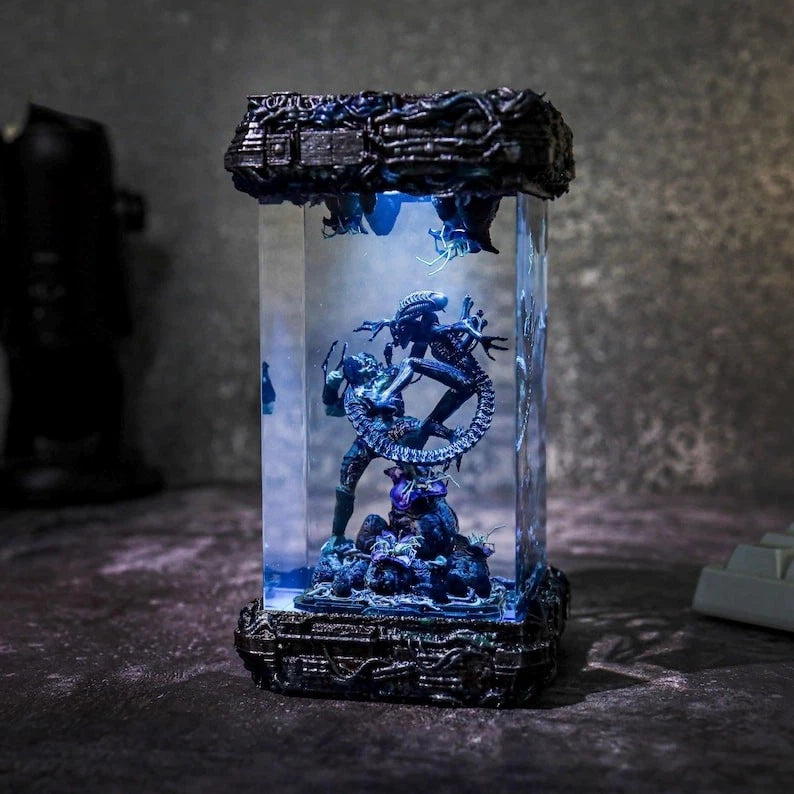 Alien Vs Predator Xenomorph Resin Wood Lamp Custom Epoxy Resin Lamp