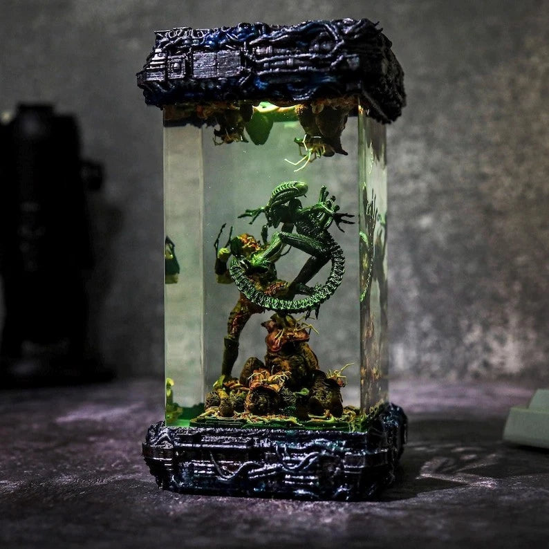 Alien Vs Predator Xenomorph Resin Wood Lamp Custom Epoxy Resin Lamp