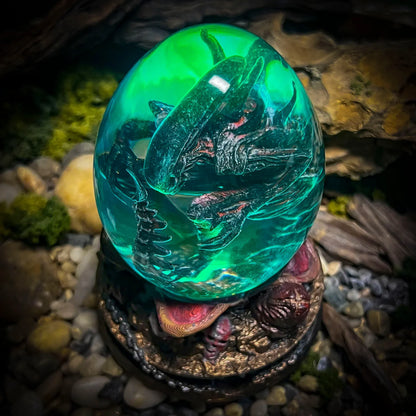Alien Hatch light